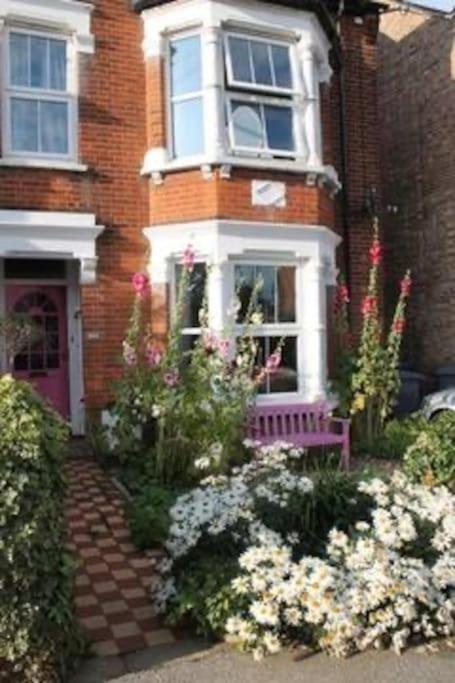 Stoneleigh Bed and Breakfast Felixstowe Εξωτερικό φωτογραφία